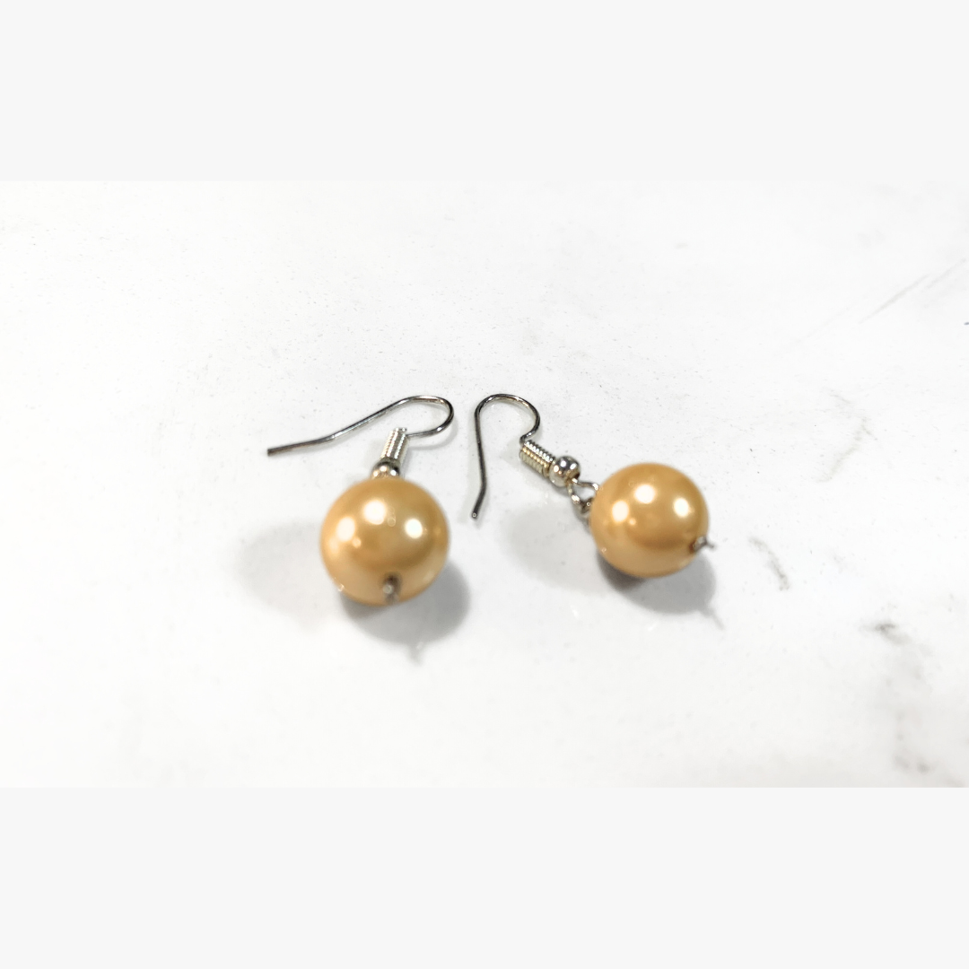 South Sea Cultured Golden Pearl Necklace & Earrings 9-11 mm