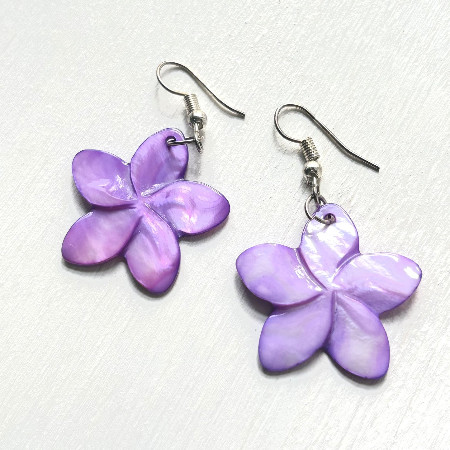 Plumeria Style Flower Mother of Pearl Shell Earrings (Lavender)